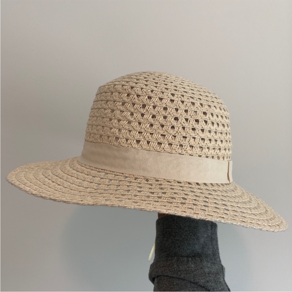 Free People Beige Crochet Sun Hat
